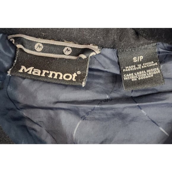 Marmot Vest Womens Small Black Logo Classic Quilted Puffer Outdoor Ski Hiking - Picture 4 of 12